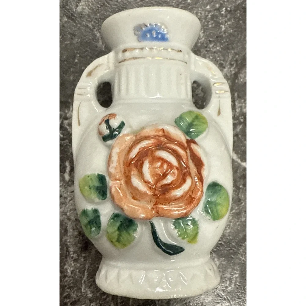 Vintage Occupied Japan Miniature Vase White Gold Trim Rose Flower 2 3/4